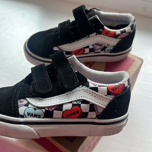Old Skool V Candy Hearts Toddler size 6